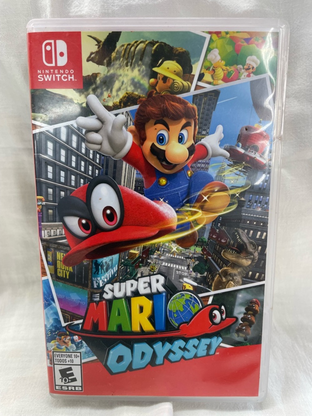 Nintendo Switch Super Mario video game Odyssey - Red, Blue, Yellow